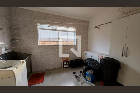 Área de Serviço de casa para alugar com 6 quartos, 270m² em Jardim Messina, Jundiaí
