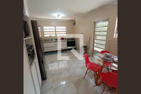 Casa à venda com 3 quartos, 206m² em Cursino, São Paulo