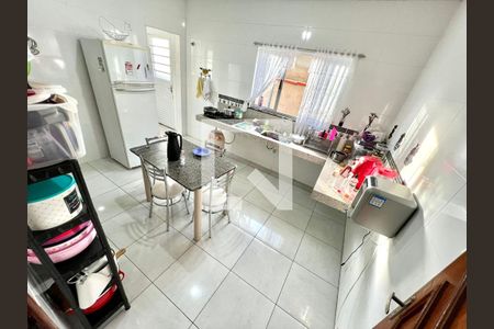 Cozinha de casa à venda com 5 quartos, 280m² em Santa Monica, Belo Horizonte