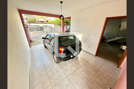 Garagem de casa à venda com 5 quartos, 280m² em Santa Monica, Belo Horizonte