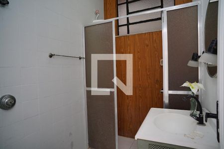 Banheiro de apartamento à venda com 2 quartos, 216m² em São Francisco, Niterói