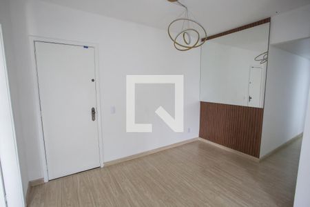 Sala de apartamento à venda com 2 quartos, 55m² em Pechincha, Rio de Janeiro