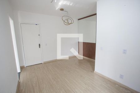 Sala de apartamento à venda com 2 quartos, 55m² em Pechincha, Rio de Janeiro