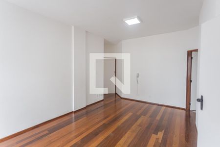 Sala de apartamento para alugar com 3 quartos, 90m² em Funcionários, Belo Horizonte