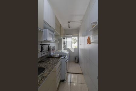 Cozinha de apartamento à venda com 3 quartos, 56m² em Jardim Cocaia, Guarulhos