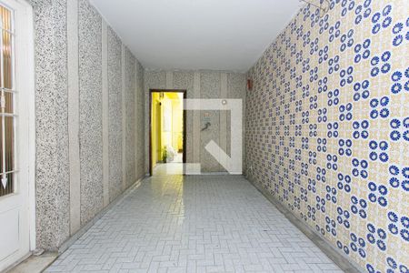 Garagem de casa à venda com 3 quartos, 224m² em Penha de França, São Paulo