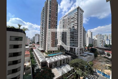 Varanda de kitnet/studio à venda com 1 quarto, 22m² em Jardim das Acacias, São Paulo