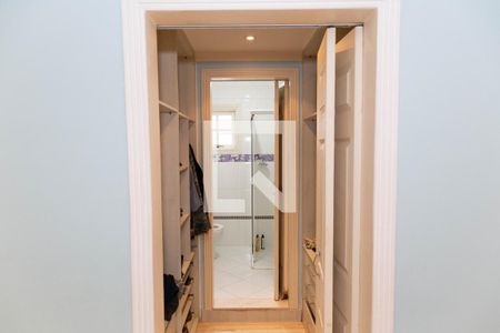 Closet de casa de condomínio à venda com 2 quartos, 300m² em Jardim Vila Galvao, Guarulhos