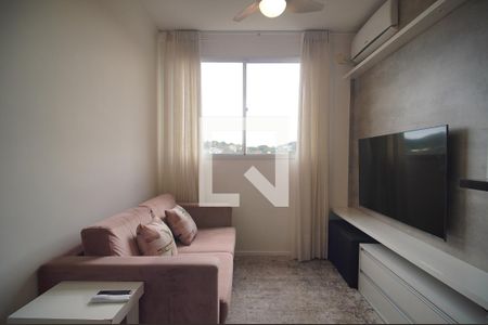 Sala de apartamento para alugar com 2 quartos, 46m² em São Jorge, Novo Hamburgo