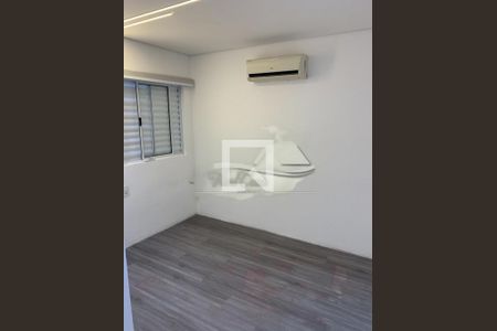 Casa à venda com 3 quartos, 250m² em Sacoma, São Paulo