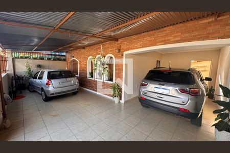 Garagem de casa à venda com 3 quartos, 110m² em Jardim Santa Eudoxia, Campinas