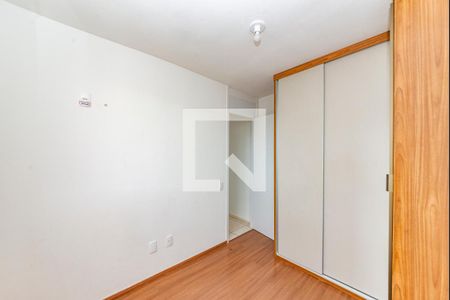 Quarto 1 de apartamento para alugar com 2 quartos, 46m² em Buritis, Belo Horizonte