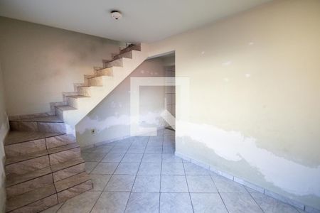 Sala de casa de condomínio para alugar com 2 quartos, 58m² em Campo Grande, Rio de Janeiro