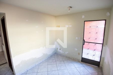 Sala de casa de condomínio para alugar com 2 quartos, 58m² em Campo Grande, Rio de Janeiro