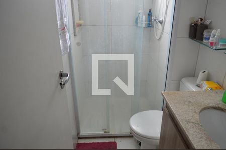 Banheiro de apartamento para alugar com 2 quartos, 50m² em Cambuci, São Paulo