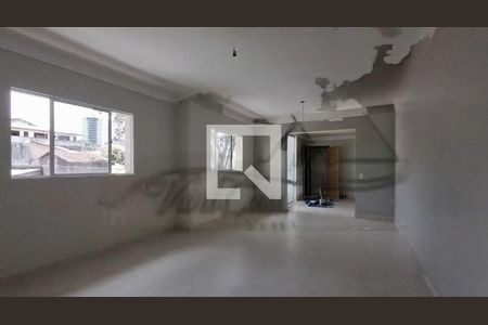 Casa à venda com 3 quartos, 220m² em Vila Guarani, São Paulo