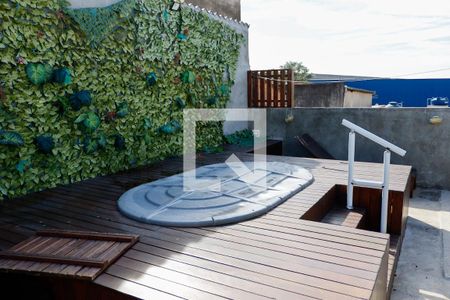Área comum de casa à venda com 7 quartos, 150m² em Conceicao, Osasco