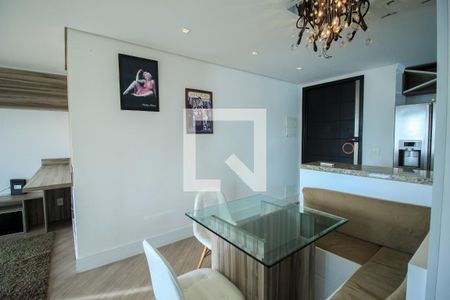 Sala de apartamento para alugar com 2 quartos, 69m² em Vila Regente Feijó, São Paulo