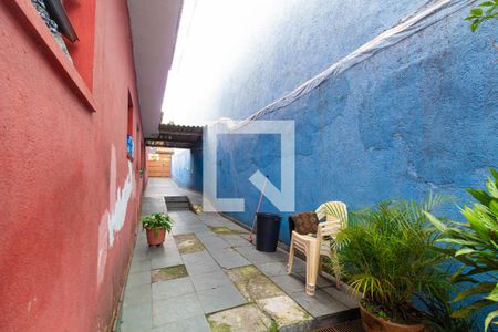Quintal de casa à venda com 5 quartos, 168m² em Jardim Popular, São Paulo