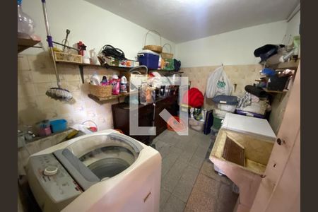 Foto 20 de casa à venda com 4 quartos, 220m² em Jardim Bonfiglioli, São Paulo