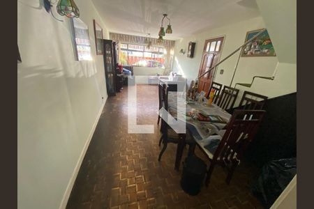 Foto 02 de casa à venda com 4 quartos, 220m² em Jardim Bonfiglioli, São Paulo