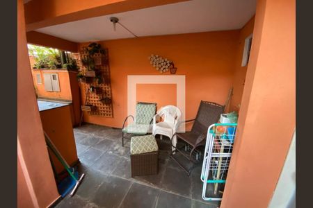 Foto 19 de casa à venda com 4 quartos, 220m² em Jardim Bonfiglioli, São Paulo
