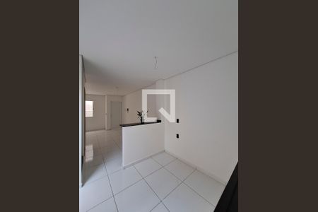 Casa de condomínio à venda com 63m², 2 quartos e 1 vaga Casa de condomínio à venda com 63m², 2 quartos e 1 vagaCozinha