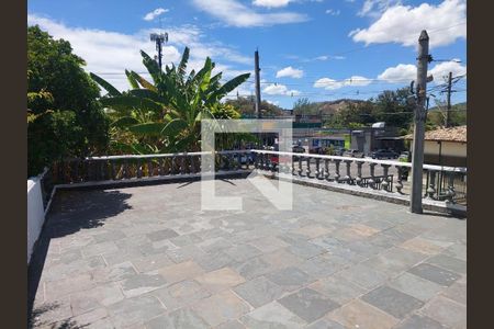 Casa à venda com 4 quartos, 400m² em Pendotiba, Niterói