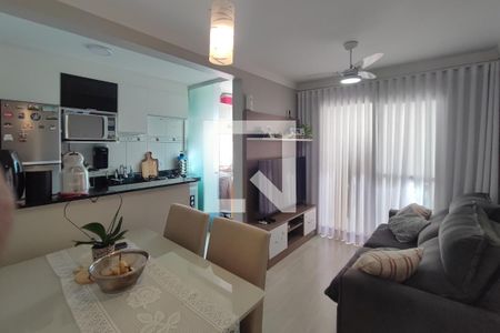 Sala de apartamento à venda com 2 quartos, 56m² em Jardim Nova Europa, Campinas