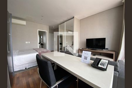 Apartamento à venda com 1 quarto, 86m² em Vila Olímpia, São Paulo