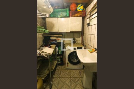 Apartamento à venda com 101m², 2 quartos e 1 vaga Apartamento à venda com 101m², 2 quartos e 1 vagaÁrea de Serviço