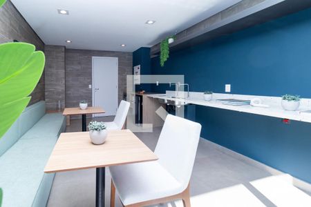 Studio à venda com 25m², 1 quarto e sem vaga Studio à venda com 25m², 1 quarto e sem vagaÁrea Comum - Salão de Festas