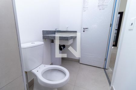 Studio à venda com 25m², 1 quarto e sem vaga Studio à venda com 25m², 1 quarto e sem vagaBanheiro