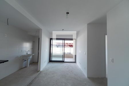 Sala de apartamento à venda com 2 quartos, 75m² em Alphaville Industrial, Barueri