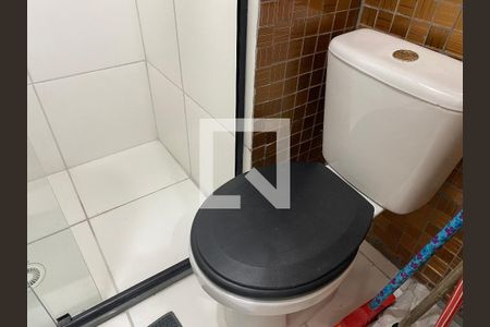 Banheiro de kitnet/studio à venda com 1 quarto, 15m² em Mooca, São Paulo