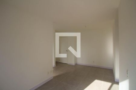 Sala de apartamento para alugar com 2 quartos, 45m² em Quinta da Paineira, São Paulo
