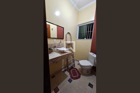 Lavabo de casa para alugar com 3 quartos, 175m² em Jardim Quaresmeira 2, Suzano