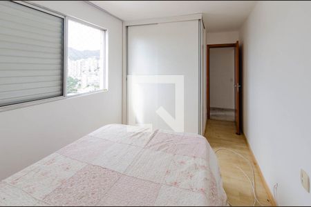 Quarto  de apartamento para alugar com 2 quartos, 80m² em São Pedro, Belo Horizonte