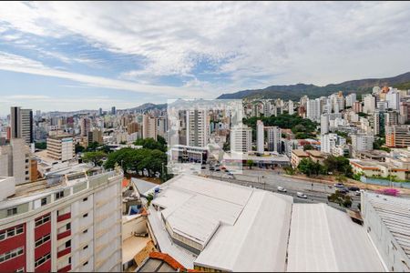 Vista Sala de apartamento para alugar com 2 quartos, 80m² em São Pedro, Belo Horizonte