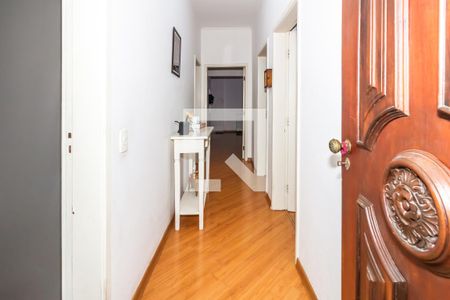 Corredor de apartamento à venda com 3 quartos, 160m² em Perdizes, São Paulo