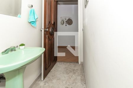 Lavabo de apartamento à venda com 3 quartos, 160m² em Perdizes, São Paulo