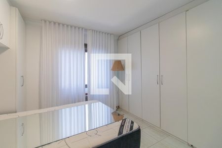 Quarto de apartamento para alugar com 1 quarto, 60m² em Centro Histórico, Porto Alegre