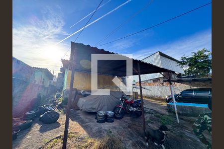 Área Externa de casa à venda com 3 quartos, 400m² em Milionários, Belo Horizonte