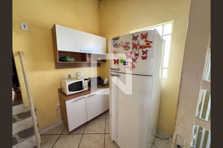 Cozinha de casa à venda com 3 quartos, 400m² em Milionários, Belo Horizonte