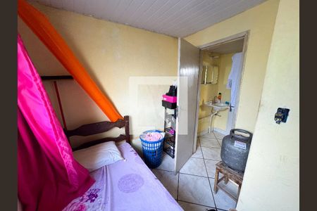Quarto de Serviço de casa à venda com 3 quartos, 400m² em Milionários, Belo Horizonte