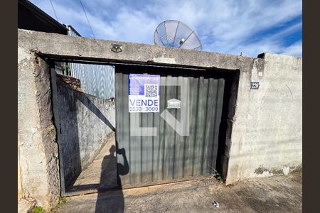 Fachada de casa à venda com 3 quartos, 400m² em Milionários, Belo Horizonte