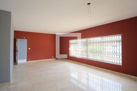 Sala de casa para alugar com 5 quartos, 272m² em Penha de França, São Paulo