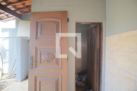 Lavabo de casa para alugar com 5 quartos, 272m² em Penha de França, São Paulo