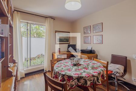 Escritório de casa à venda com 4 quartos, 316m² em Vila Madalena, São Paulo