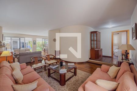 Sala de casa à venda com 4 quartos, 316m² em Vila Madalena, São Paulo